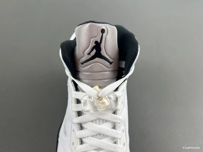 BLACK' AIR RETRO DD0587-110 5 JORDAN 'WHITE 0827